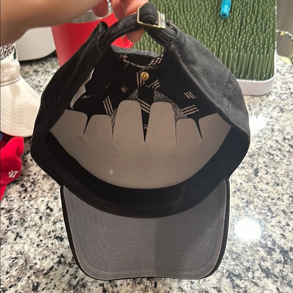 Adidas bundle - Picture 9 of 9